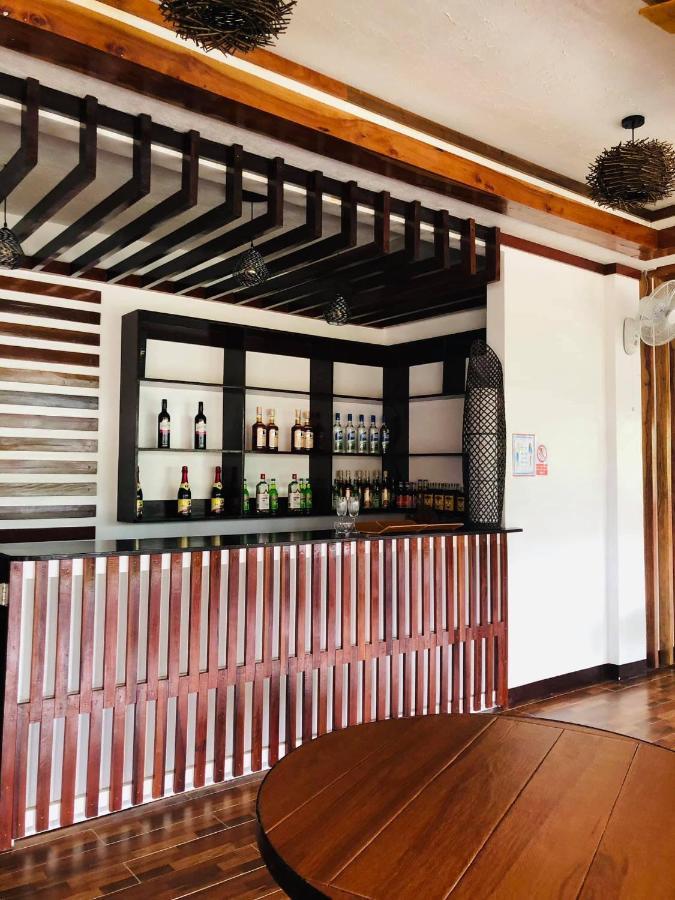Langojon Jianjoy Beach Resort General Luna  Kültér fotó